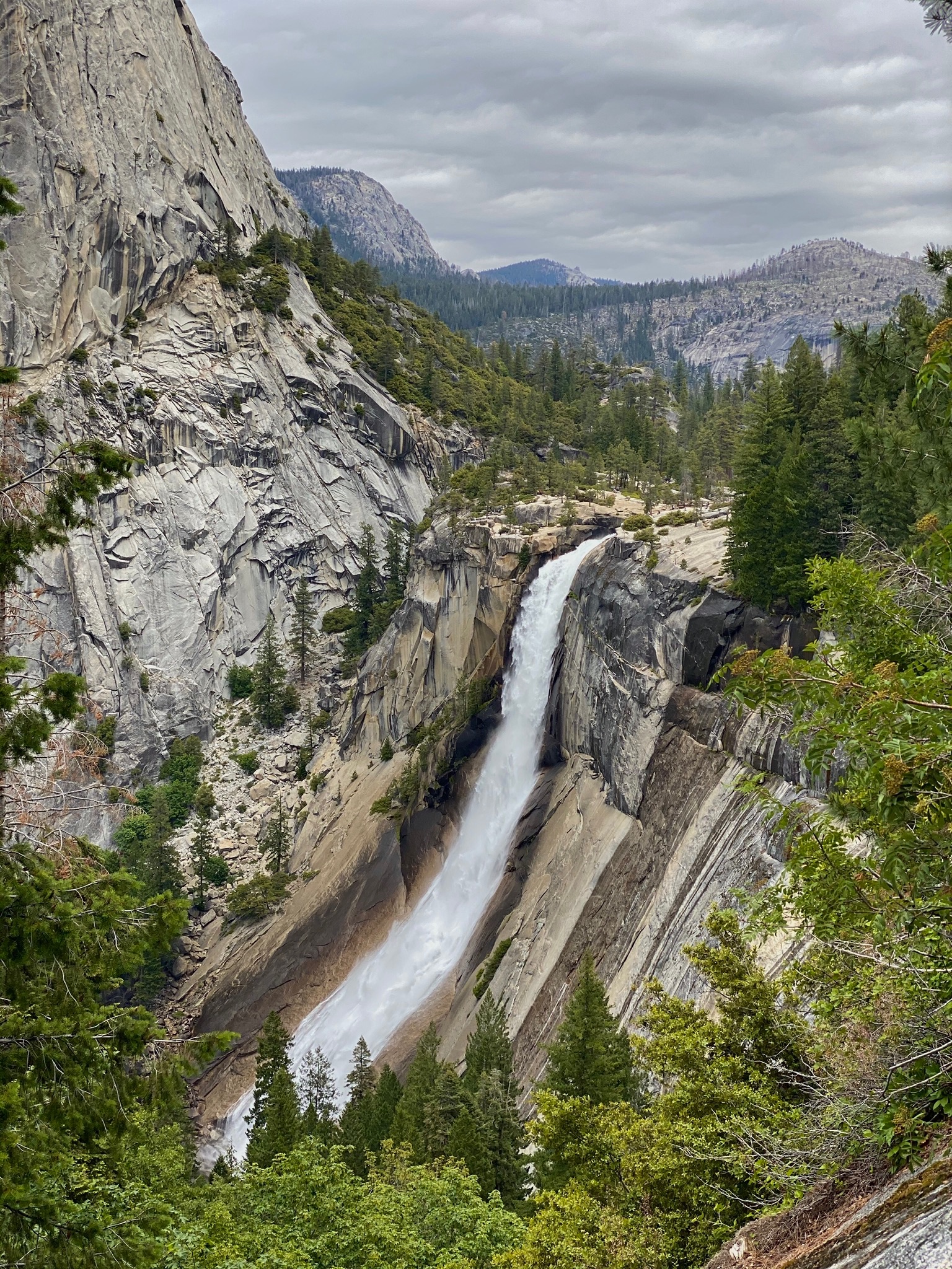 29 Epic Waterfalls To Visit In California
