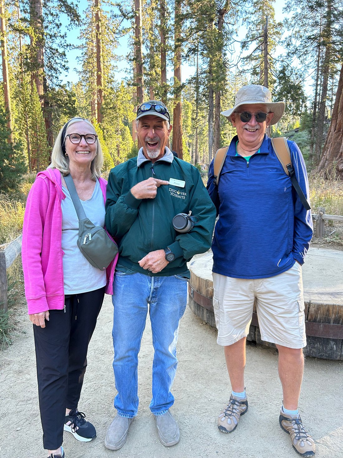 PHIL AND TWO BUS GUESTS EXPLORING YOSEMITE NATIONAL PARK VIA DISCOVER YOSEMITE