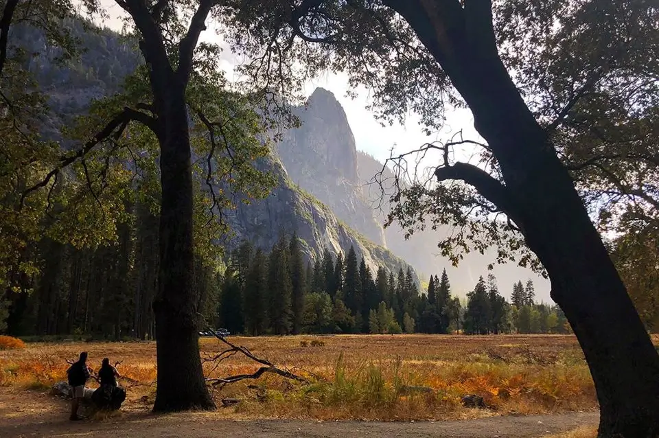 Yosemite in the Fall: Weather, Fall Colors, Crowds & What to Expect